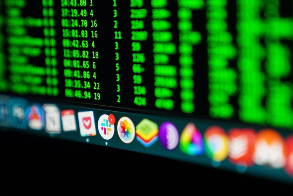 fast-growing SaaS companies shown through their desktop